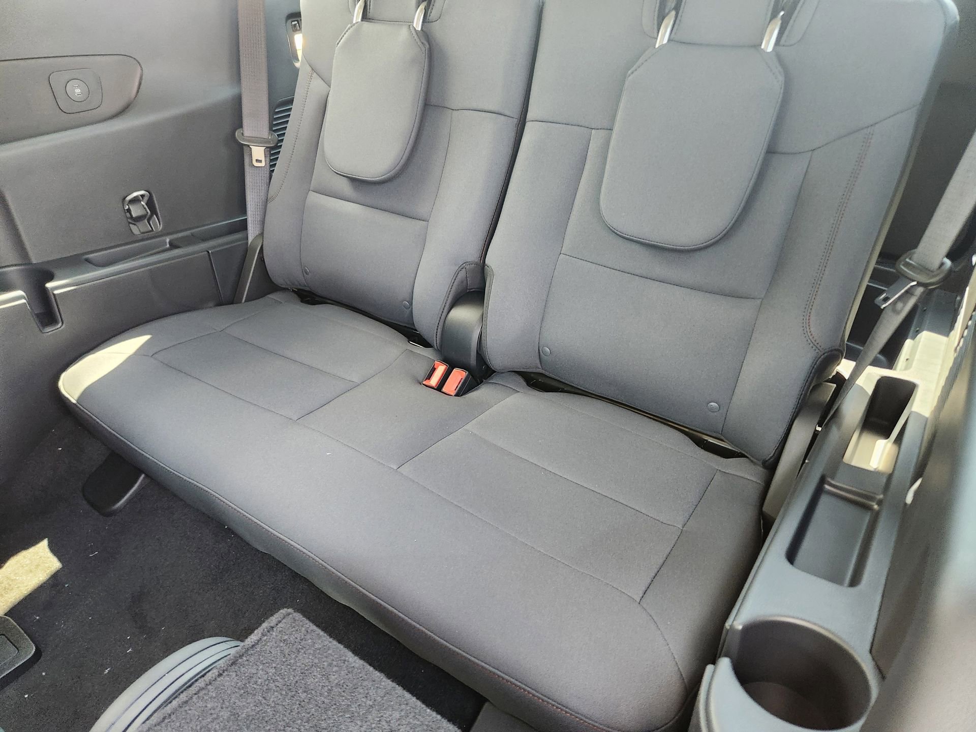 New 2025 Ford Explorer Active image 22