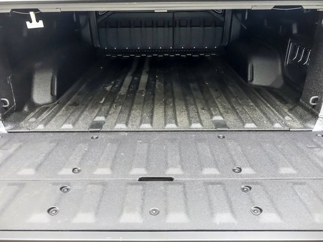 New 2026 Chevrolet Silverado EV LT image 8