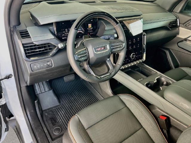 New 2027 GMC Acadia AT4 w/ AT4 Reserve Package AWD/4WD image 6