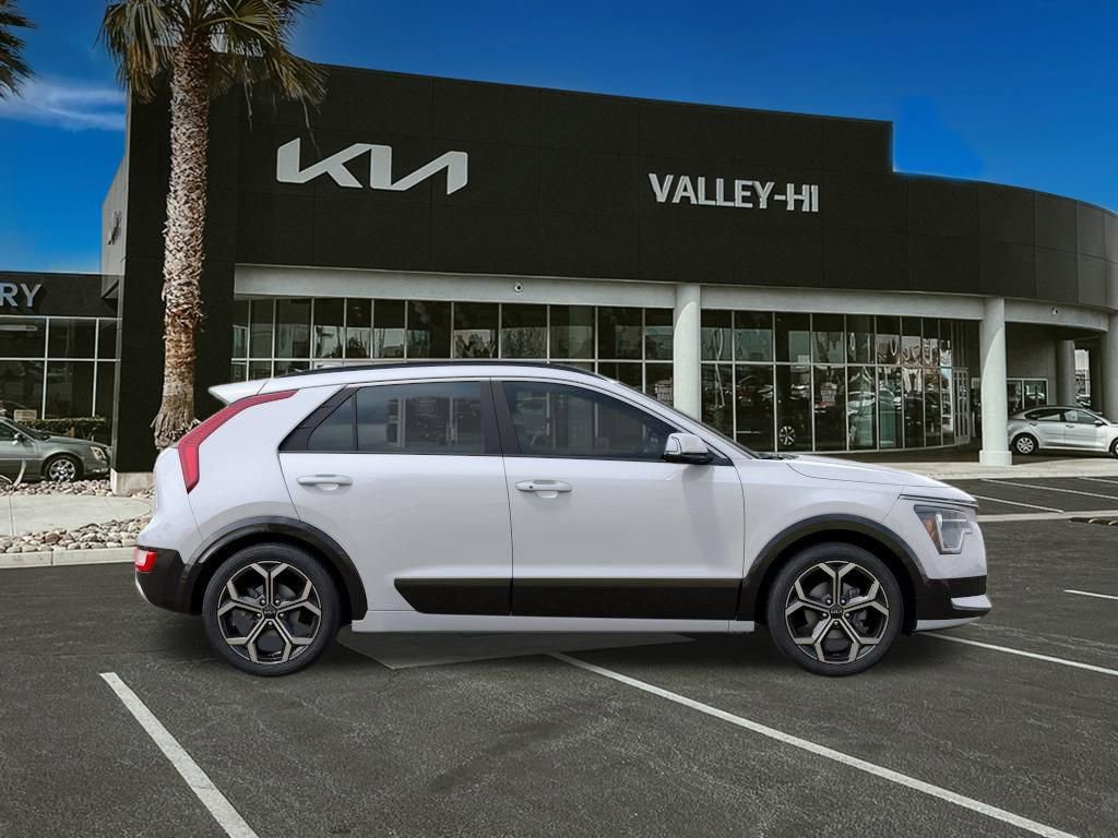 New 2025 Kia Niro EX Touring image 8