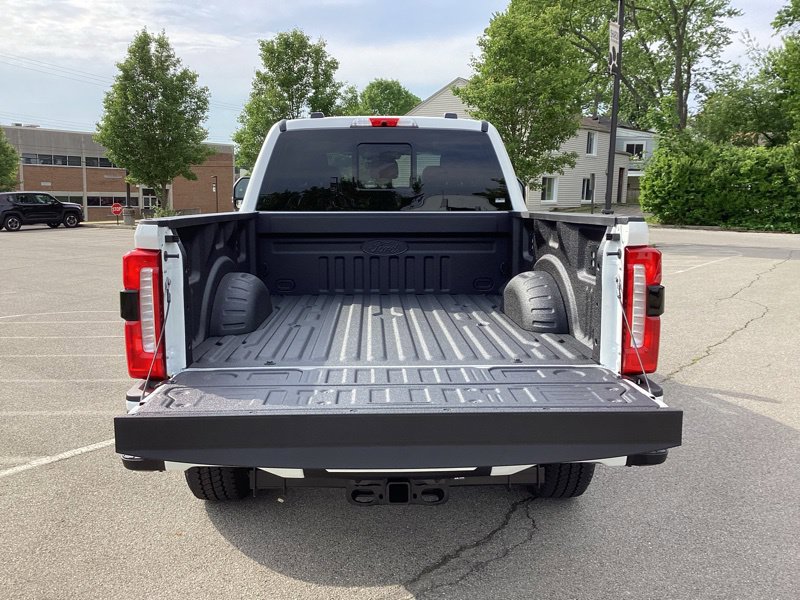 New 2026 Ford F350 Lariat w/ Black Appearance Package AWD/4WD image 10