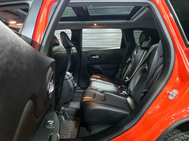 Used 2021 Jeep Cherokee Trailhawk w/ Sun, Sound & Nav Group image 16