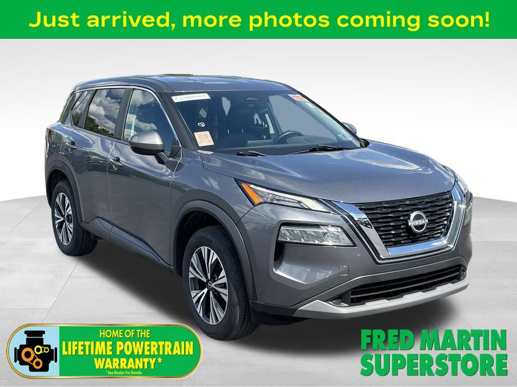 Used 2022 Nissan Rogue SV AWD/4WD image 1
