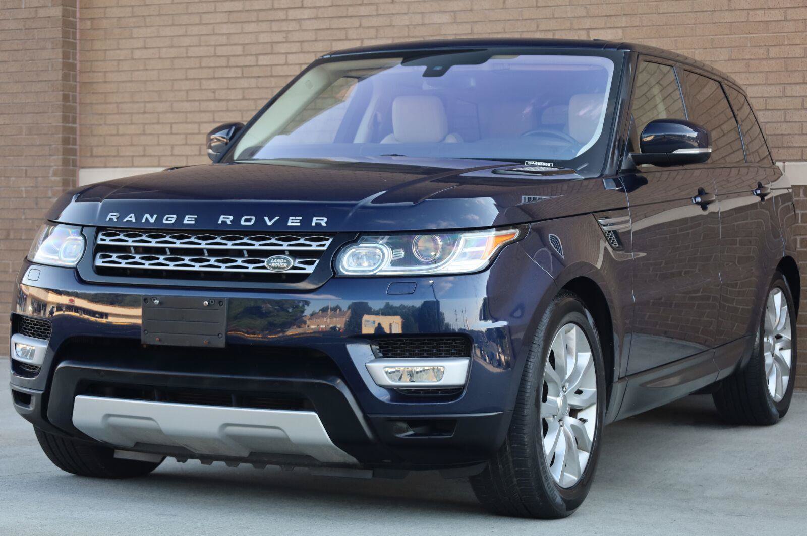 Used 2016 Land Rover Range Rover Sport HSE AWD/4WD image 6