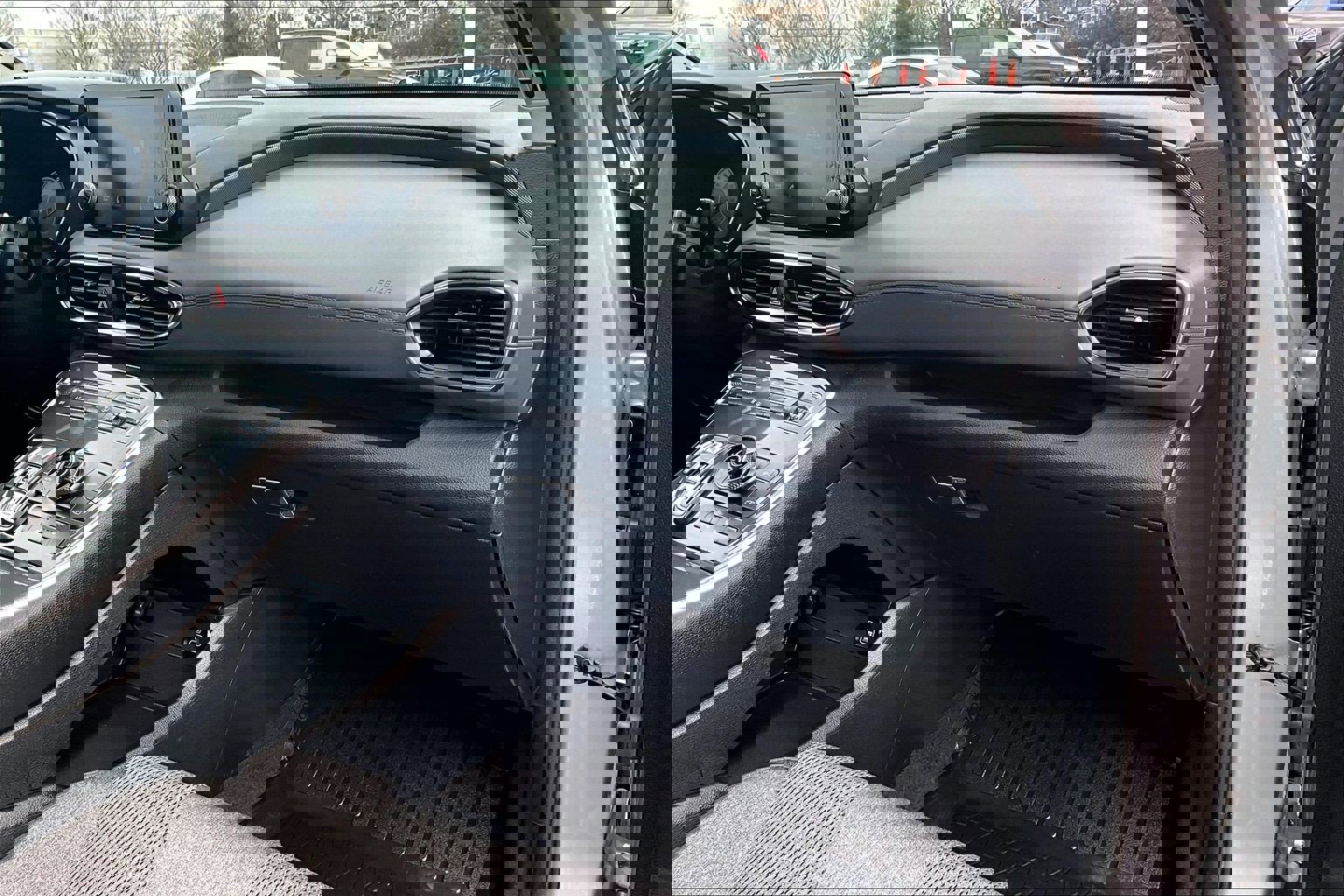 Used 2022 Hyundai Santa Fe SEL w/ Convenience Package image 15