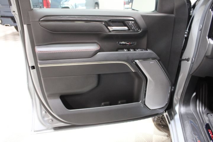 New 2026 GMC Sierra 1500 AT4X AWD/4WD image 18