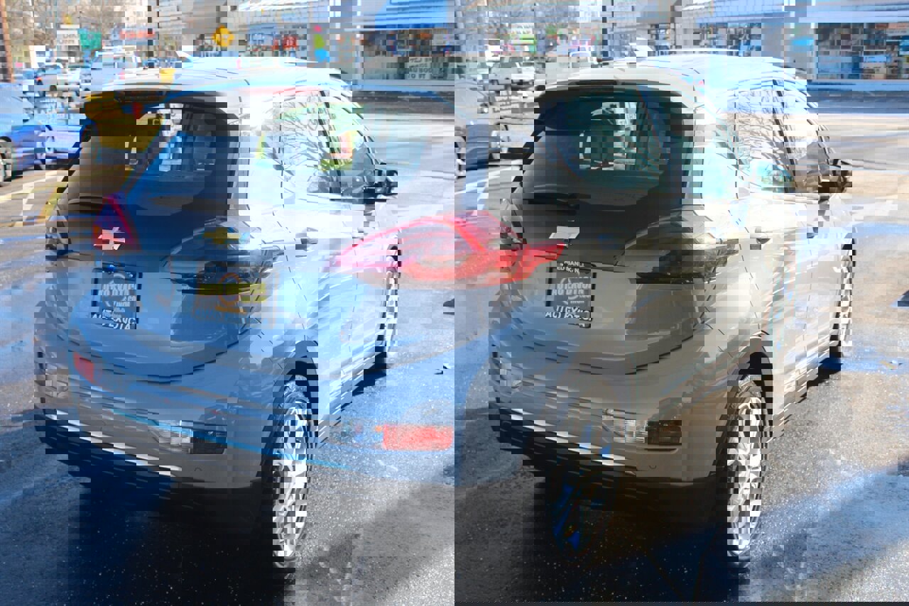 Used 2019 Chevrolet Bolt LT image 3