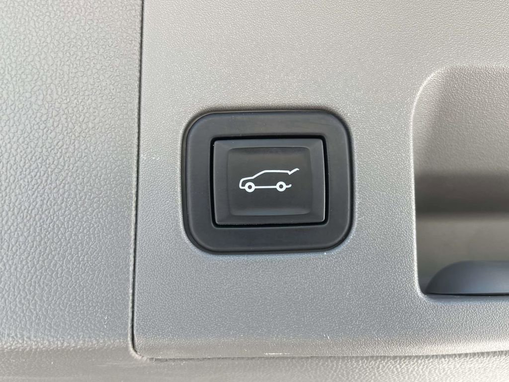 Used 2020 Cadillac XT5 Premium Luxury image 11