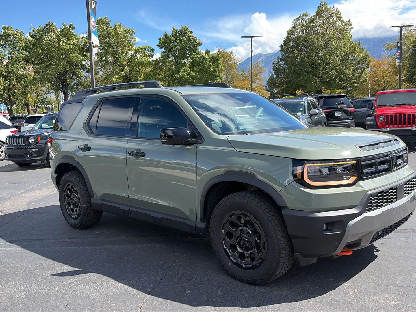 Certified 2026 Honda Passport TrailSport Elite image 3