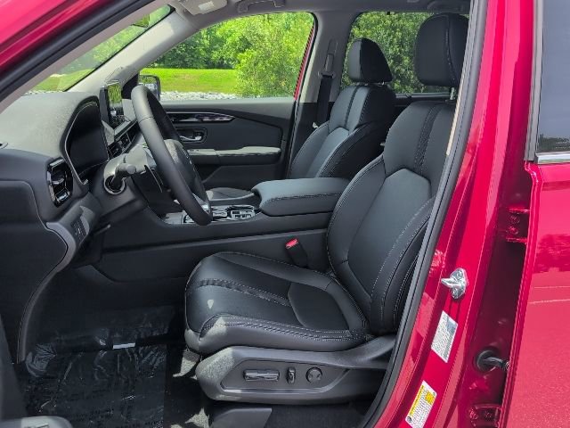 New 2025 Honda Pilot TrailSport image 20