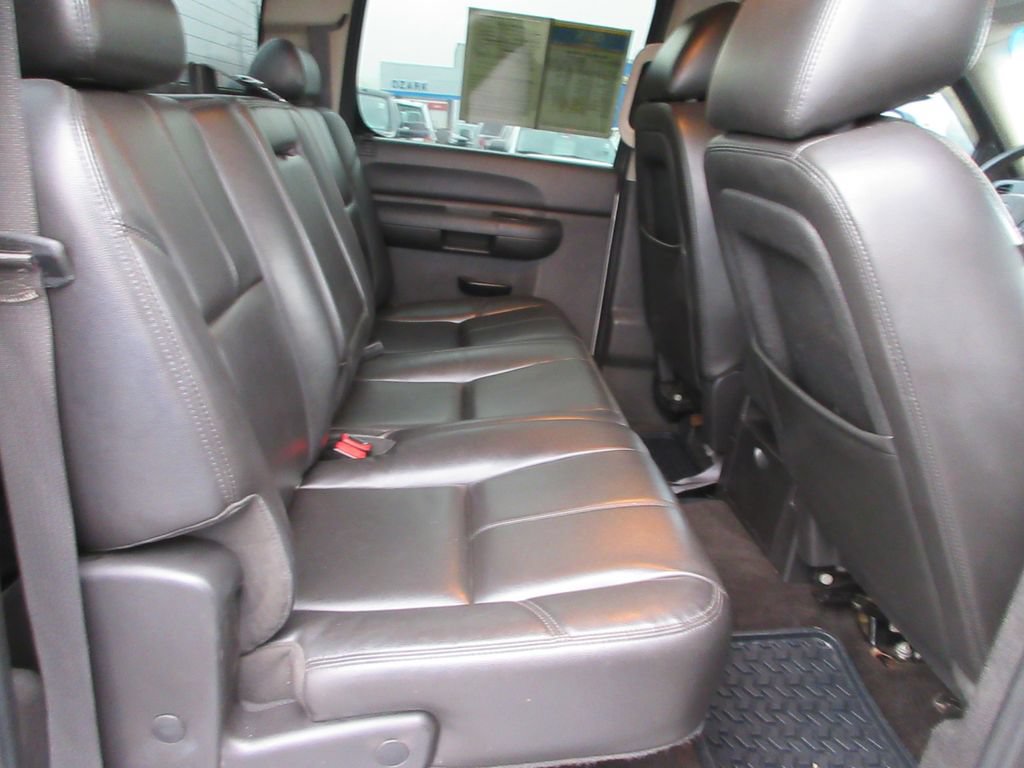 Used 2011 GMC Sierra 1500 SLE w/ Power Tech Package AWD/4WD image 19