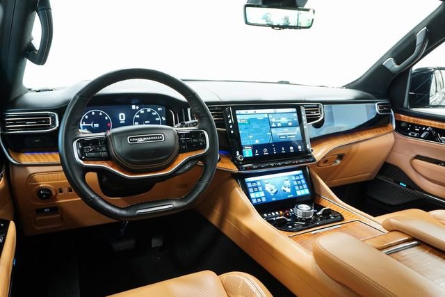 Used 2024 Jeep Grand Wagoneer Series III image 21