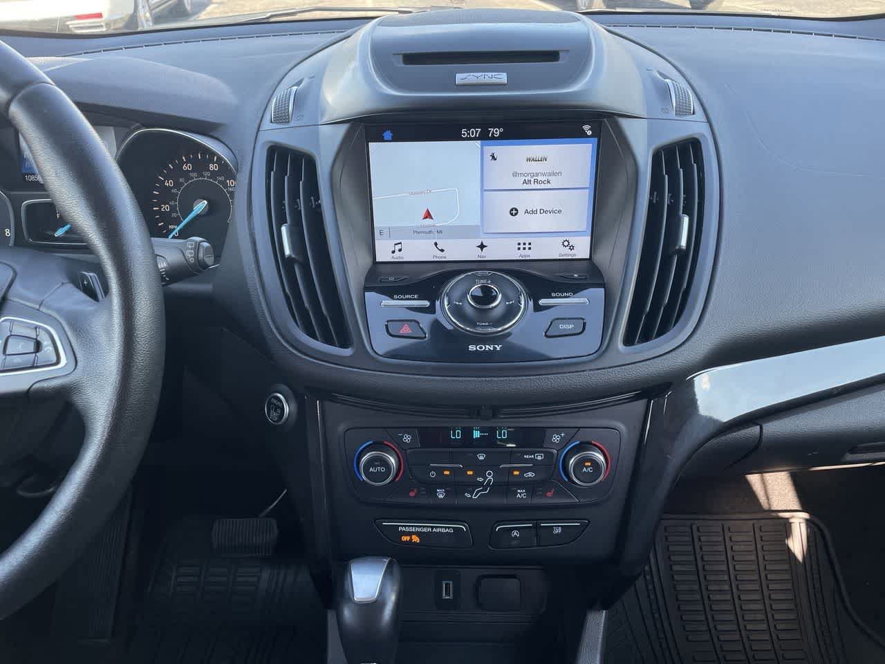 Used 2017 Ford Escape Titanium AWD/4WD image 13