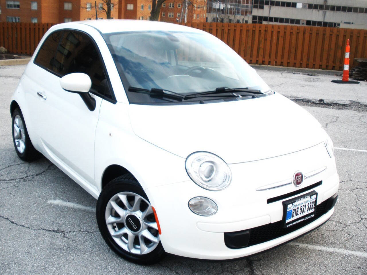 Used 2016 FIAT 500 Easy image 2
