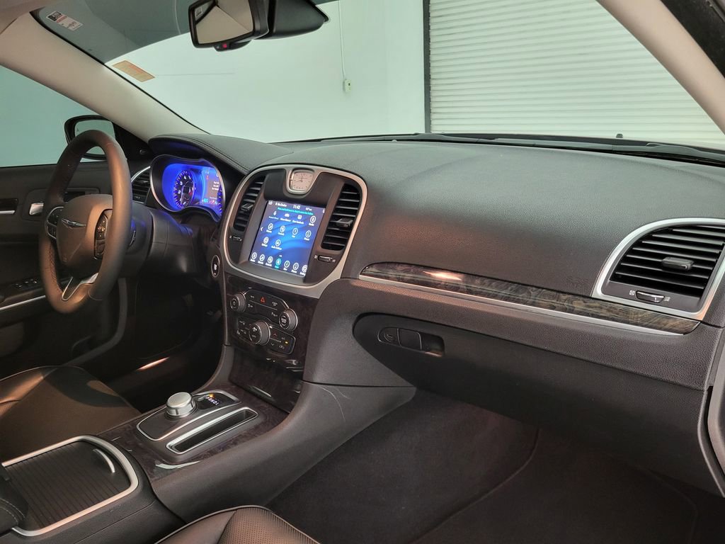 Used 2023 Chrysler 300 Touring L w/ Popular Equipment Group image 41