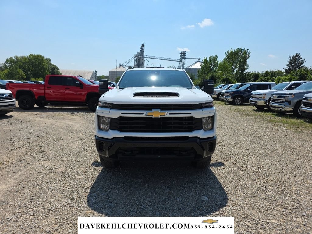 Used 2025 Chevrolet Silverado 2500 Custom w/ Custom Value Package AWD/4WD image 8