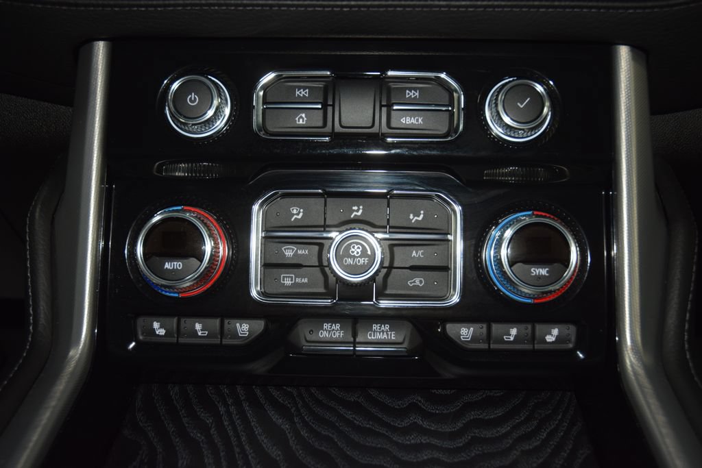 Used 2024 GMC Yukon Denali AWD/4WD image 35