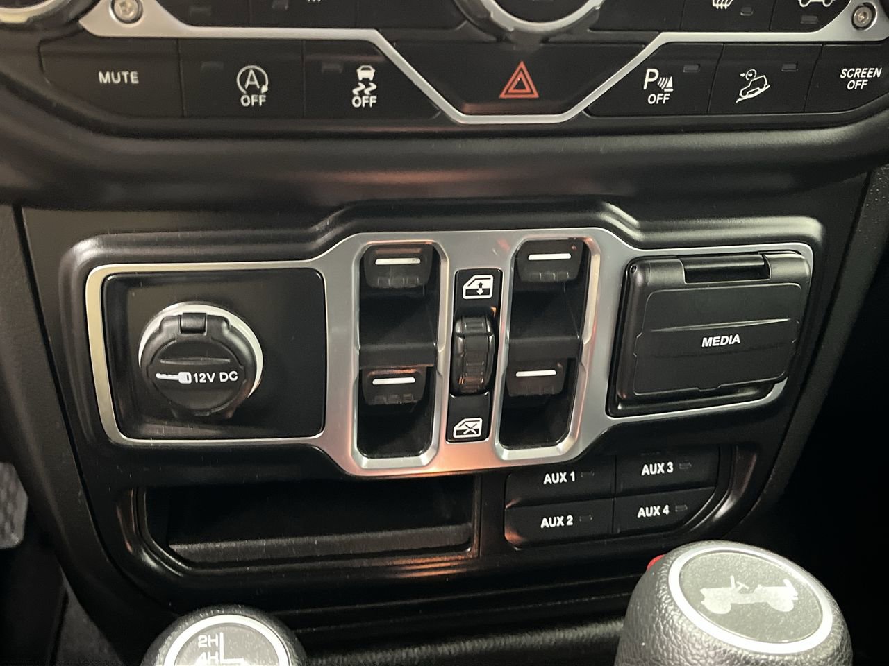Used 2021 Jeep Wrangler Unlimited Sport AWD/4WD image 23