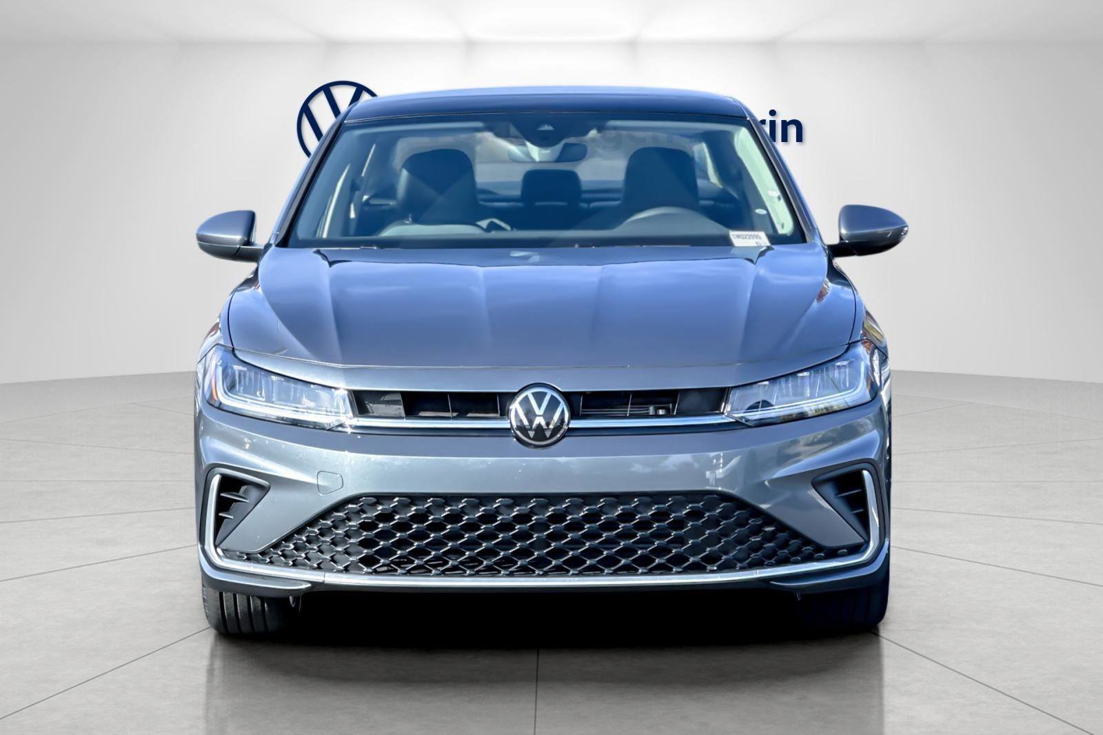 New 2026 Volkswagen Jetta SE image 8