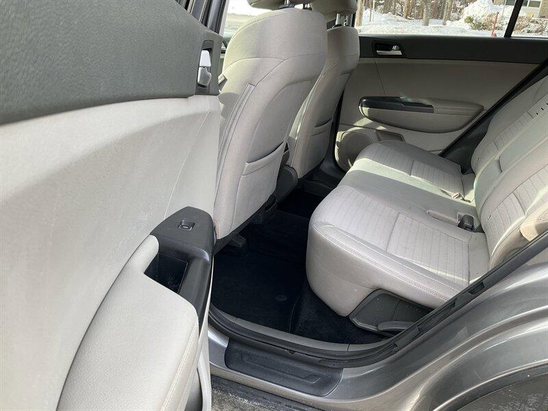 Used 2018 Kia Sportage LX image 14