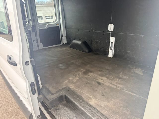 Used 2023 Ford Transit 250 Medium Roof w/ Interior Upgrade Package image 31