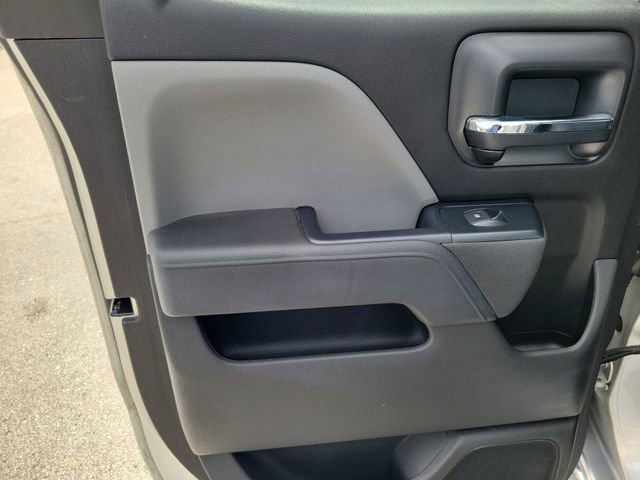 Used 2019 Chevrolet Silverado 1500 Custom w/ Custom Convenience Package image 10