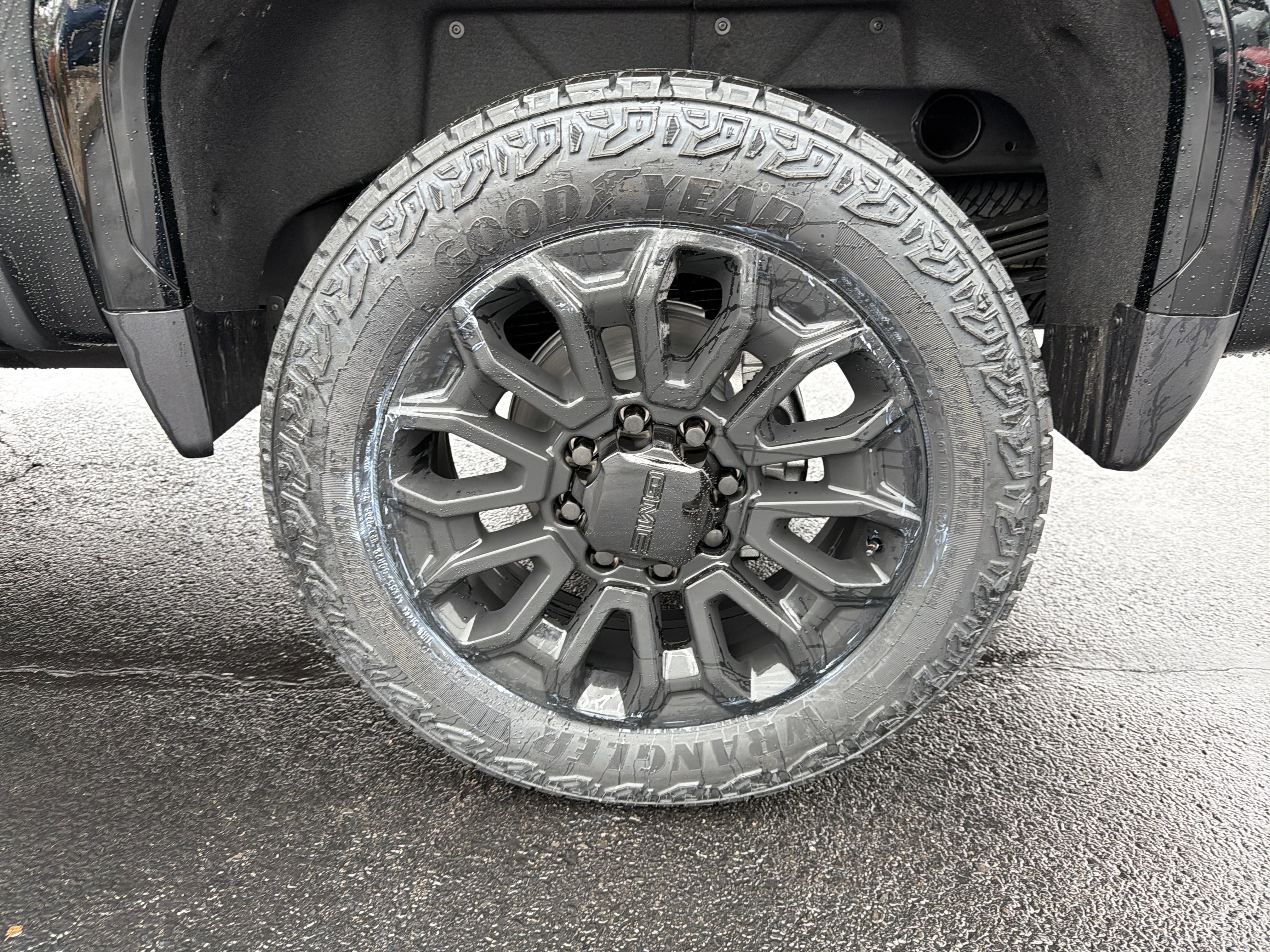 New 2026 GMC Sierra 2500 Denali image 36