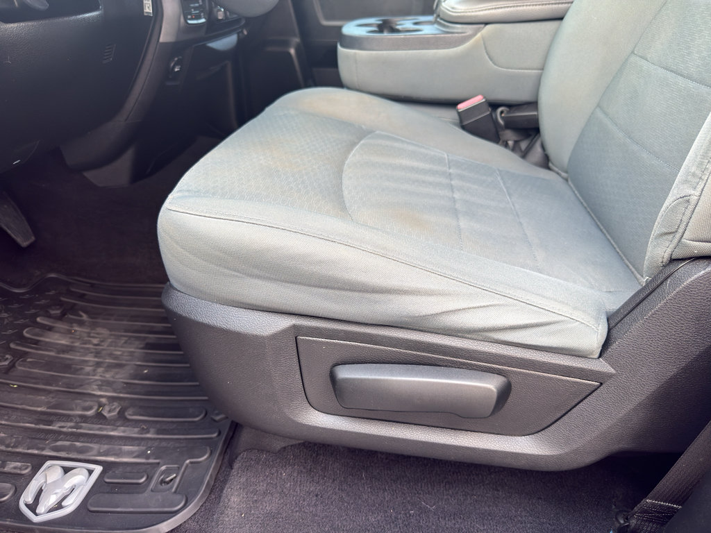 Used 2019 RAM 1500 Tradesman w/ Chrome Plus Package AWD/4WD image 9