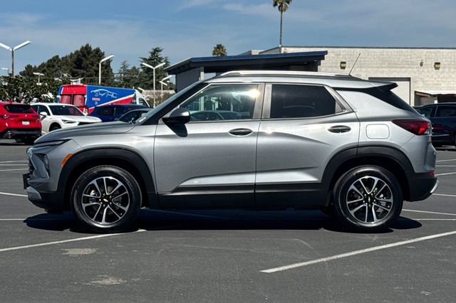 Used 2026 Chevrolet TrailBlazer LT w/ Convenience Package image 7