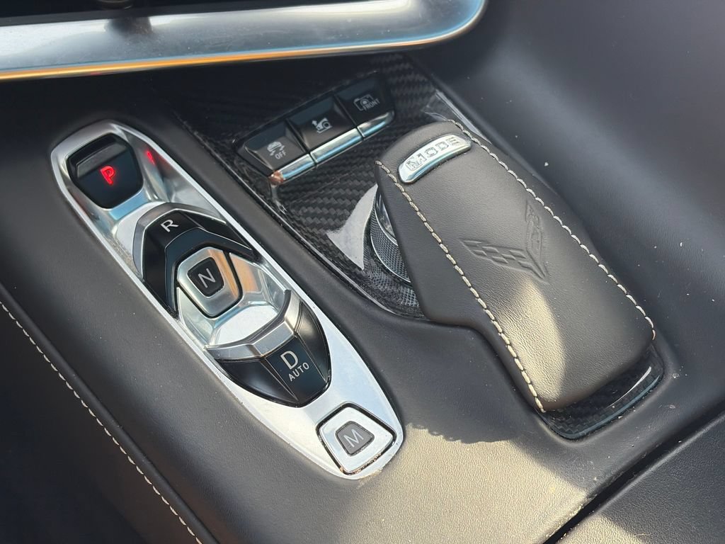 Used 2021 Chevrolet Corvette Stingray Premium Cpe w/ Z51 Performance Package RWD image 23