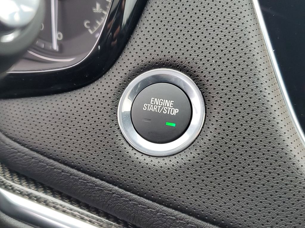 New 2025 Cadillac XT5 Sportv w/ Technology Package image 18