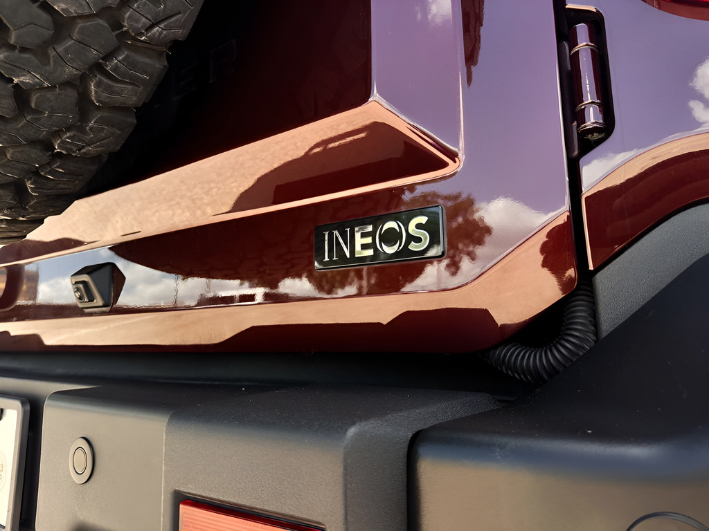 Used 2024 INEOS Grenadier AWD/4WD image 26