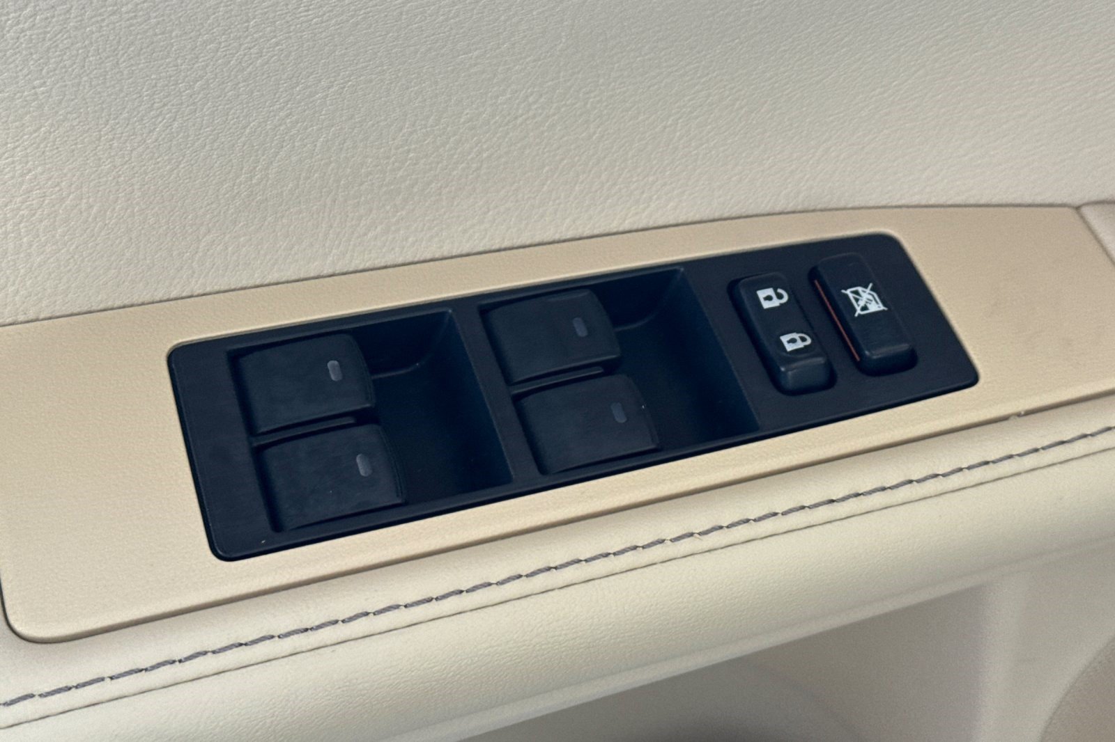 Used 2013 Lexus ES 350 w/ Premium Pkg FWD image 14