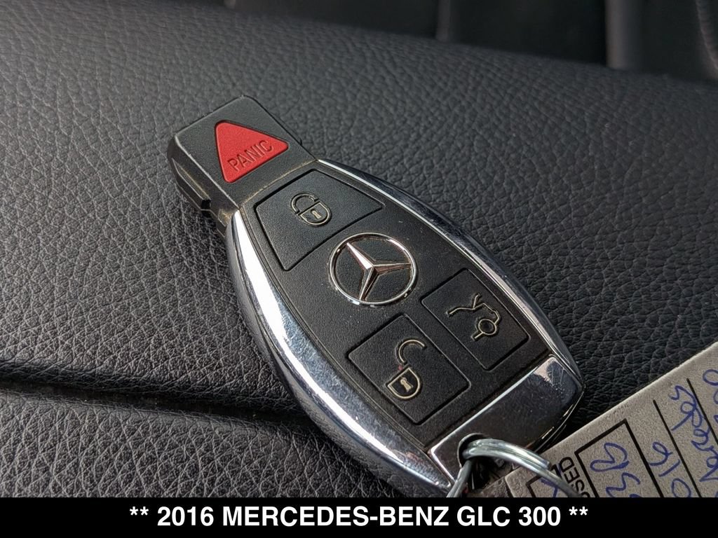Used 2016 Mercedes-Benz GLC 300 image 30
