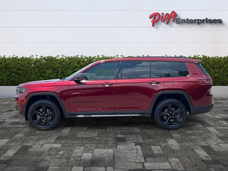 Used 2024 Jeep Grand Cherokee L Altitude AWD/4WD image 3