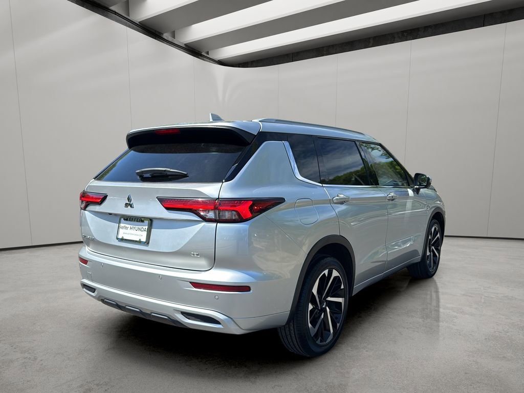 Used 2022 Mitsubishi Outlander SEL FWD image 5