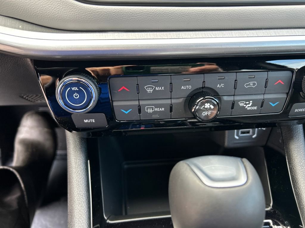 New 2026 Jeep Compass Limited w/ Sun, Sound & Navigation Group image 18