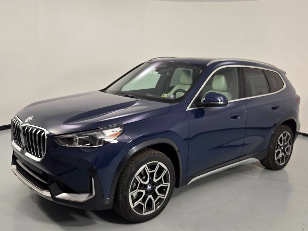New 2026 BMW X1 xDrive28i AWD/4WD image 3