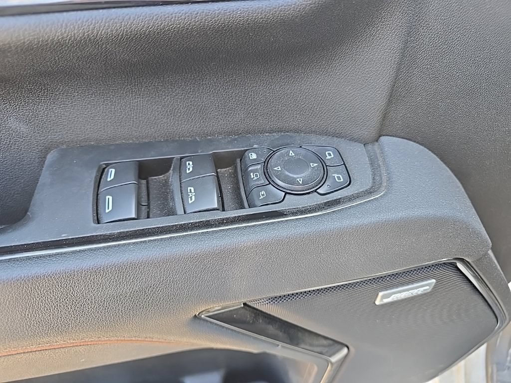 Used 2026 GMC Sierra 2500 AT4 w/ Technology Package AWD/4WD image 9