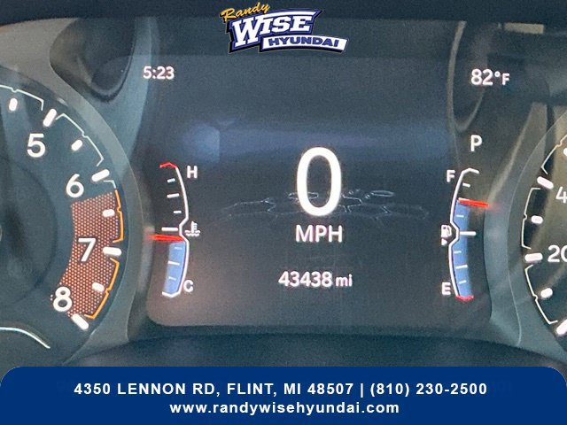 Used 2024 Jeep Compass Latitude AWD/4WD image 23