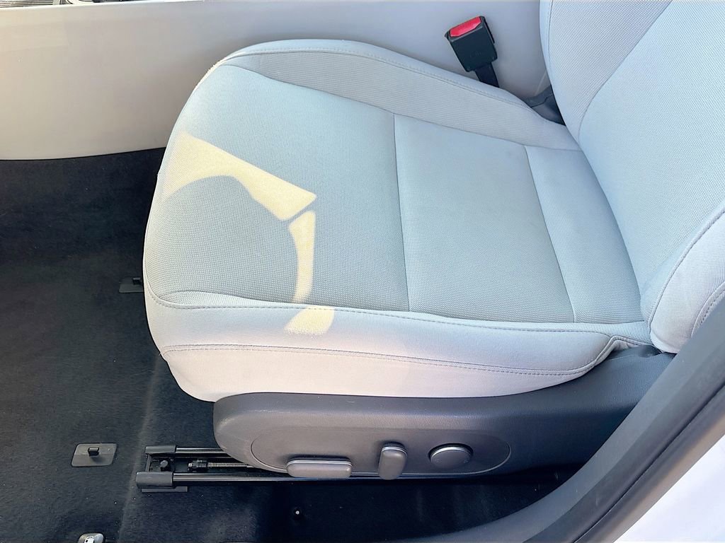 Used 2024 Hyundai Kona SEL image 18