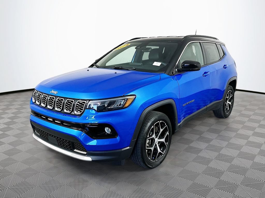 Certified 2024 Jeep Compass Limited AWD/4WD image 5