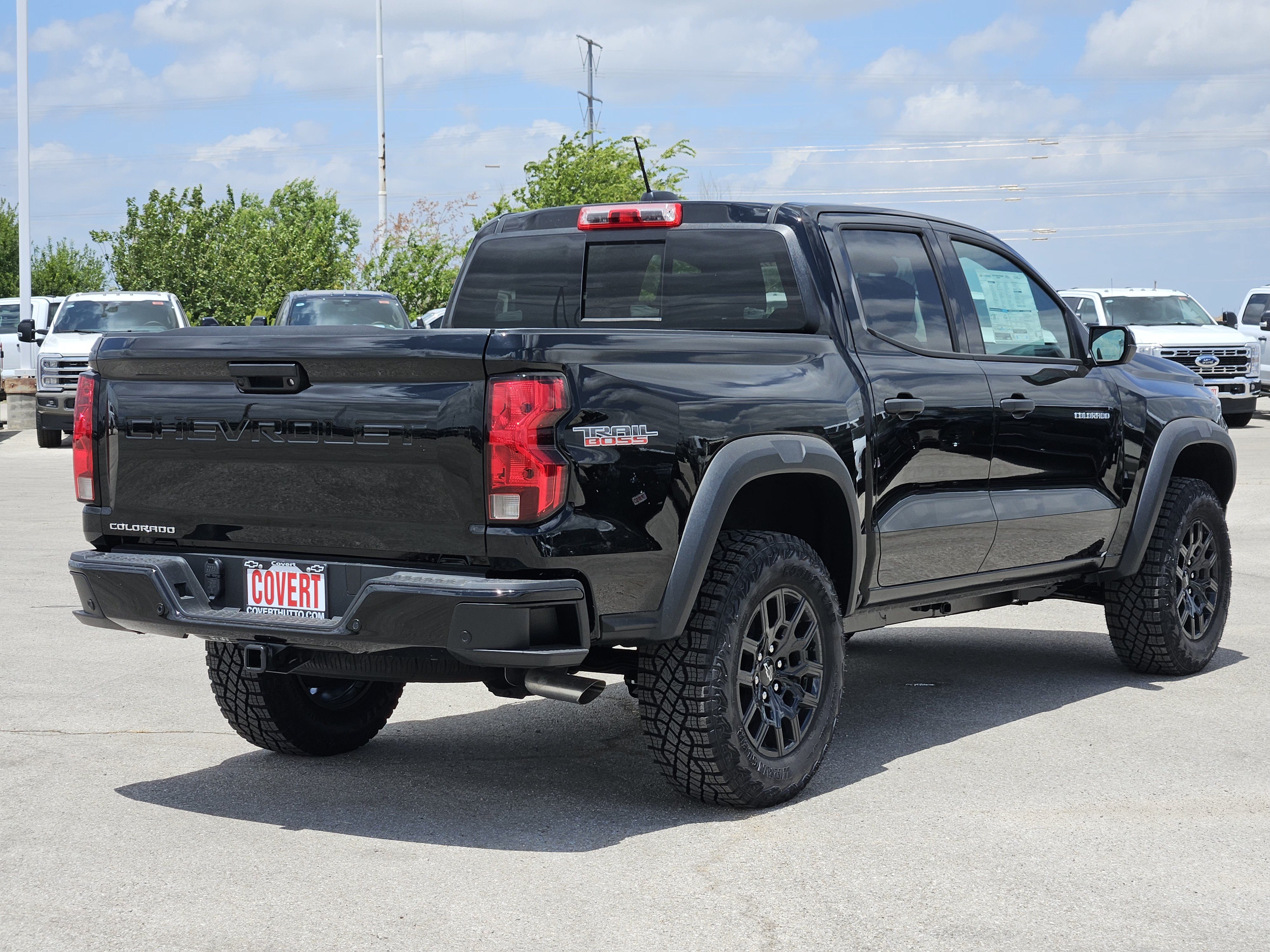 New 2026 Chevrolet Colorado Trail Boss AWD/4WD image 3