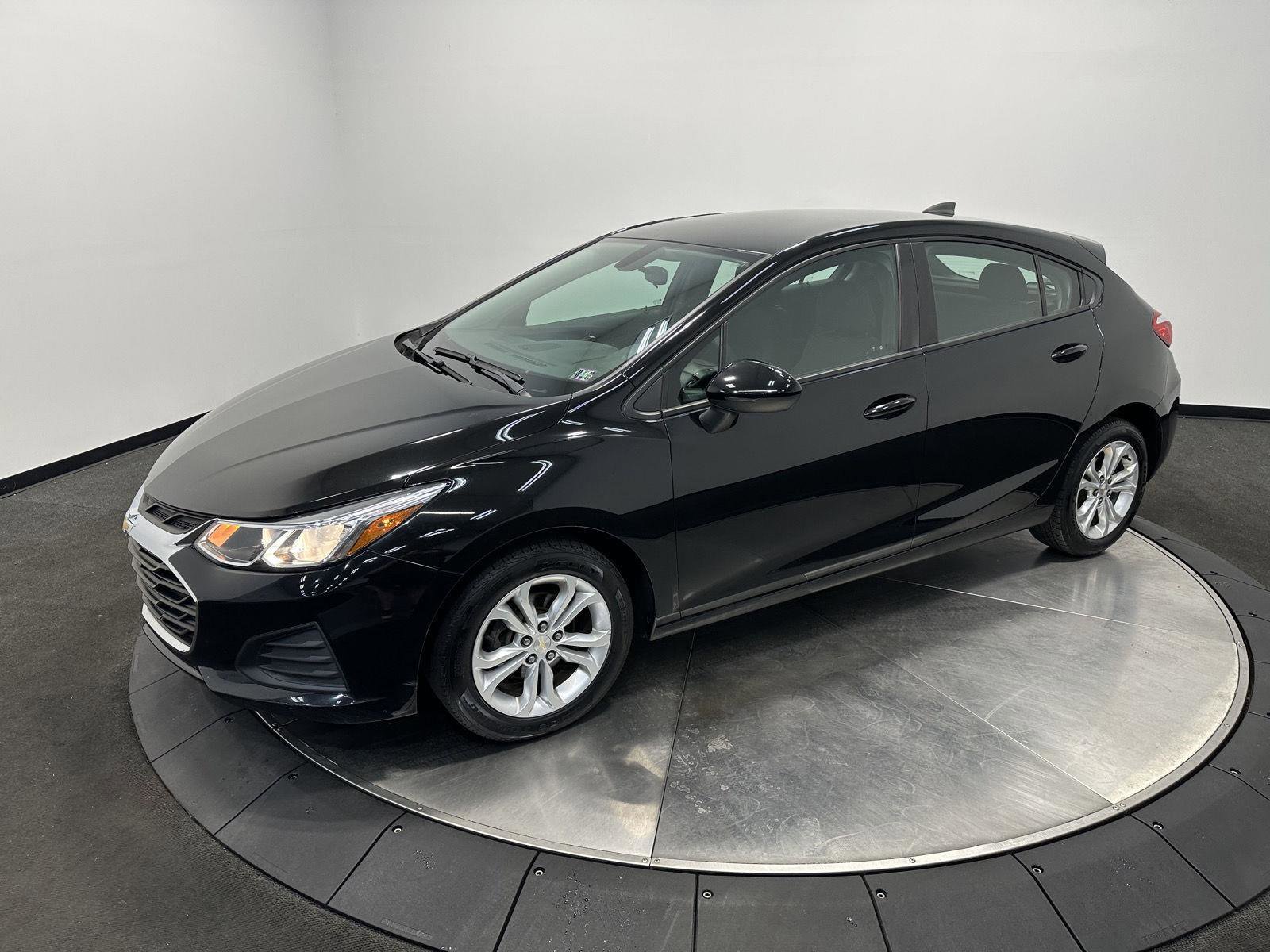 Used 2019 Chevrolet Cruze LS w/ LS Convenience Package image 4