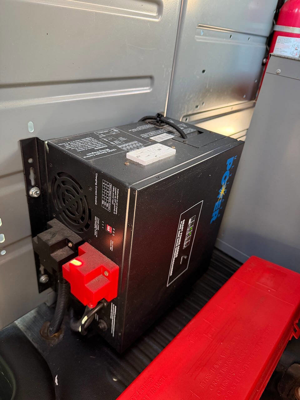 Used 2014 Chevrolet Express 2500 image 27