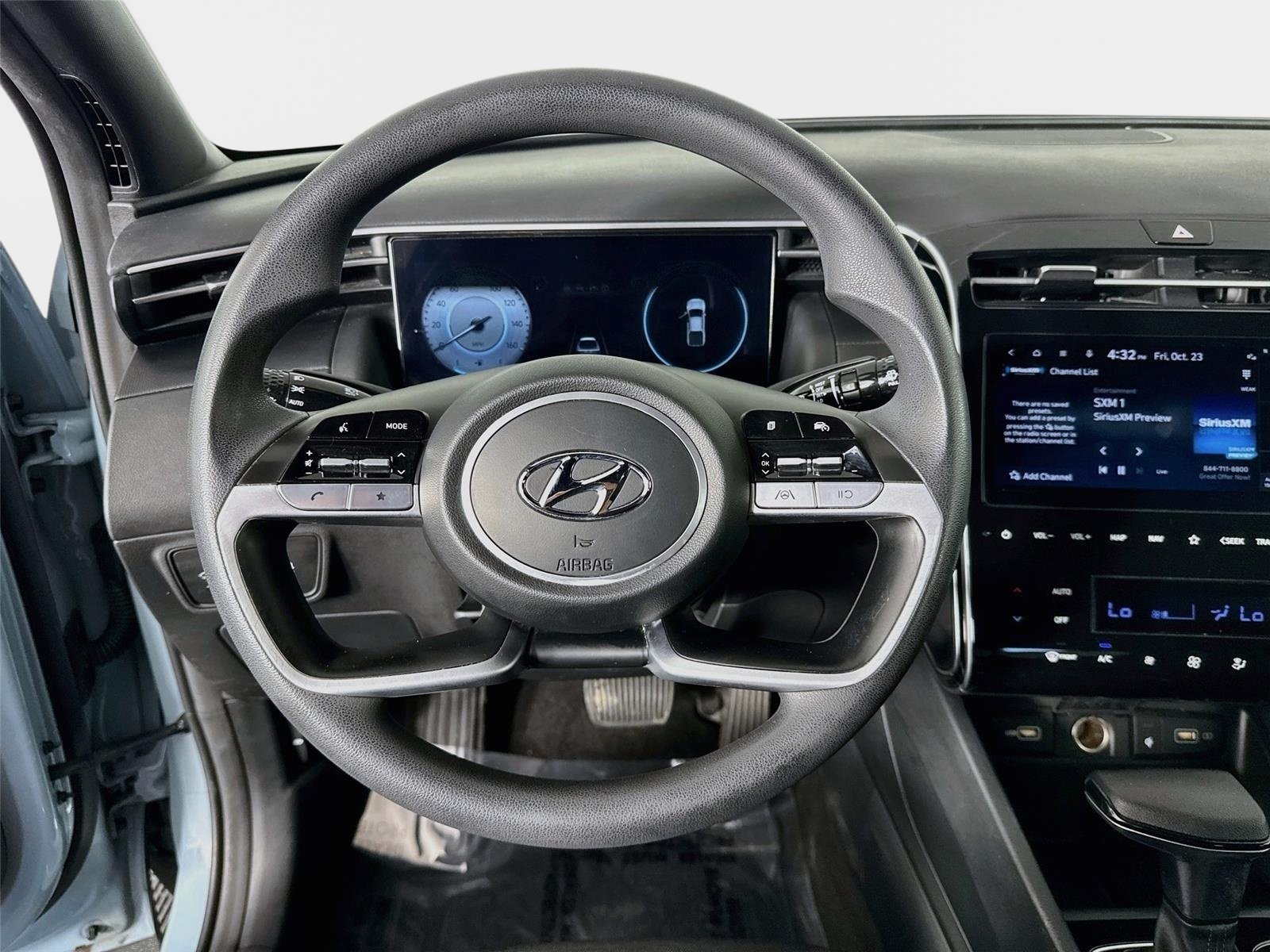Certified 2024 Hyundai Santa Cruz SEL w/ Activity Package FWD image 12