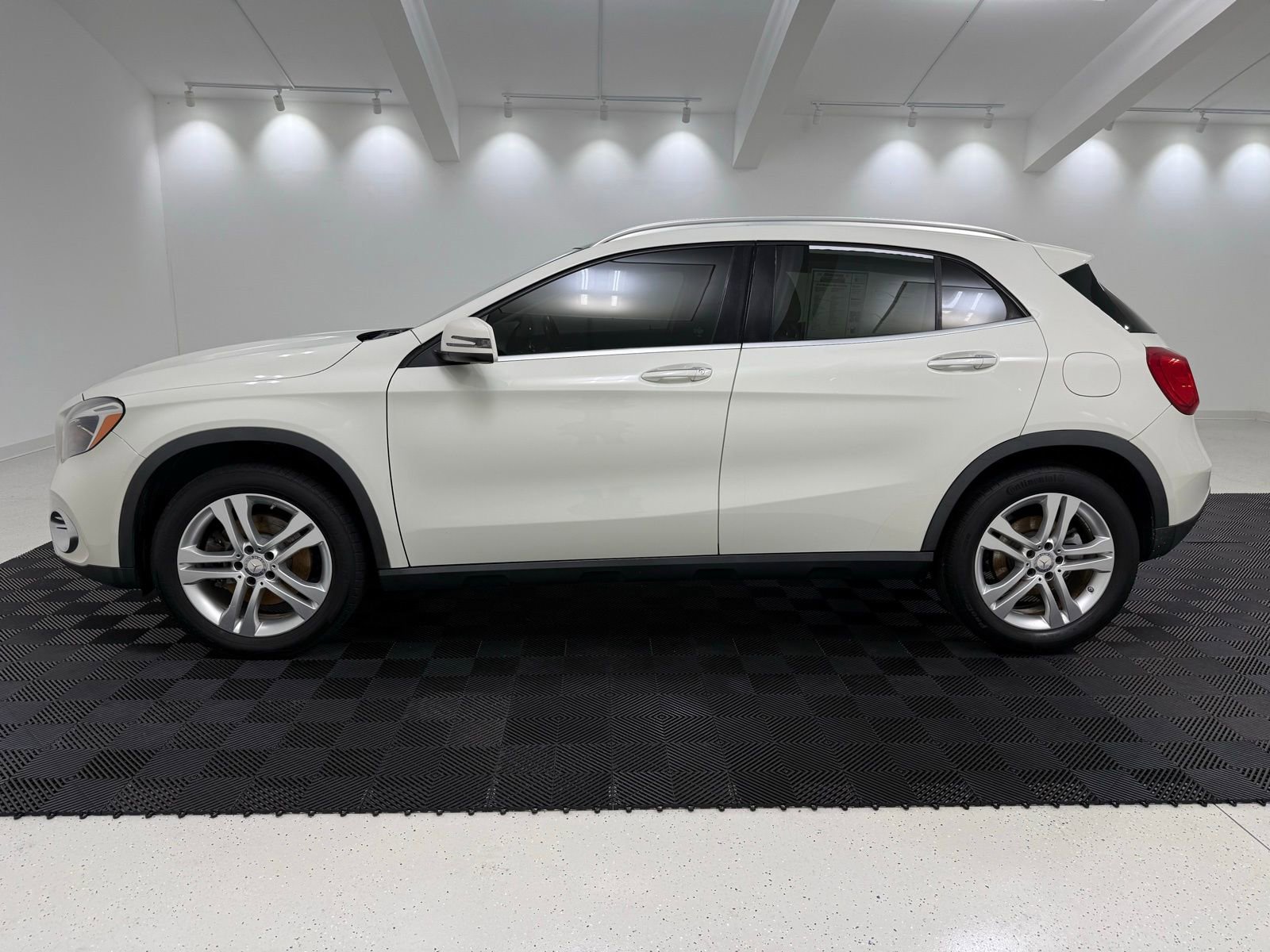 Used 2018 Mercedes-Benz GLA 250 image 4