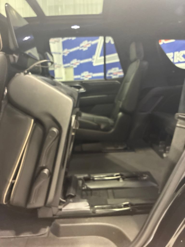 Used 2021 GMC Yukon SLT w/ SLT Premium Package AWD/4WD image 36