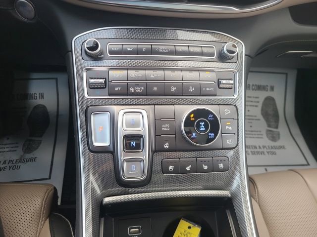 Used 2023 Hyundai Santa Fe Limited image 15