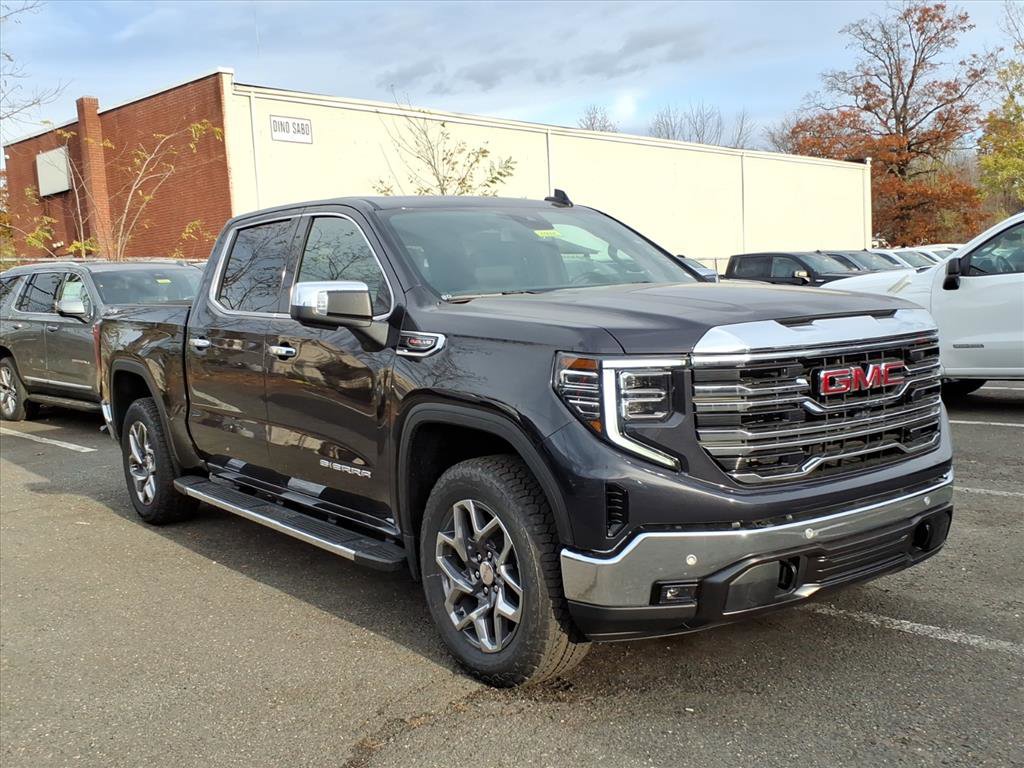 New 2026 GMC Sierra 1500 SLT image 1